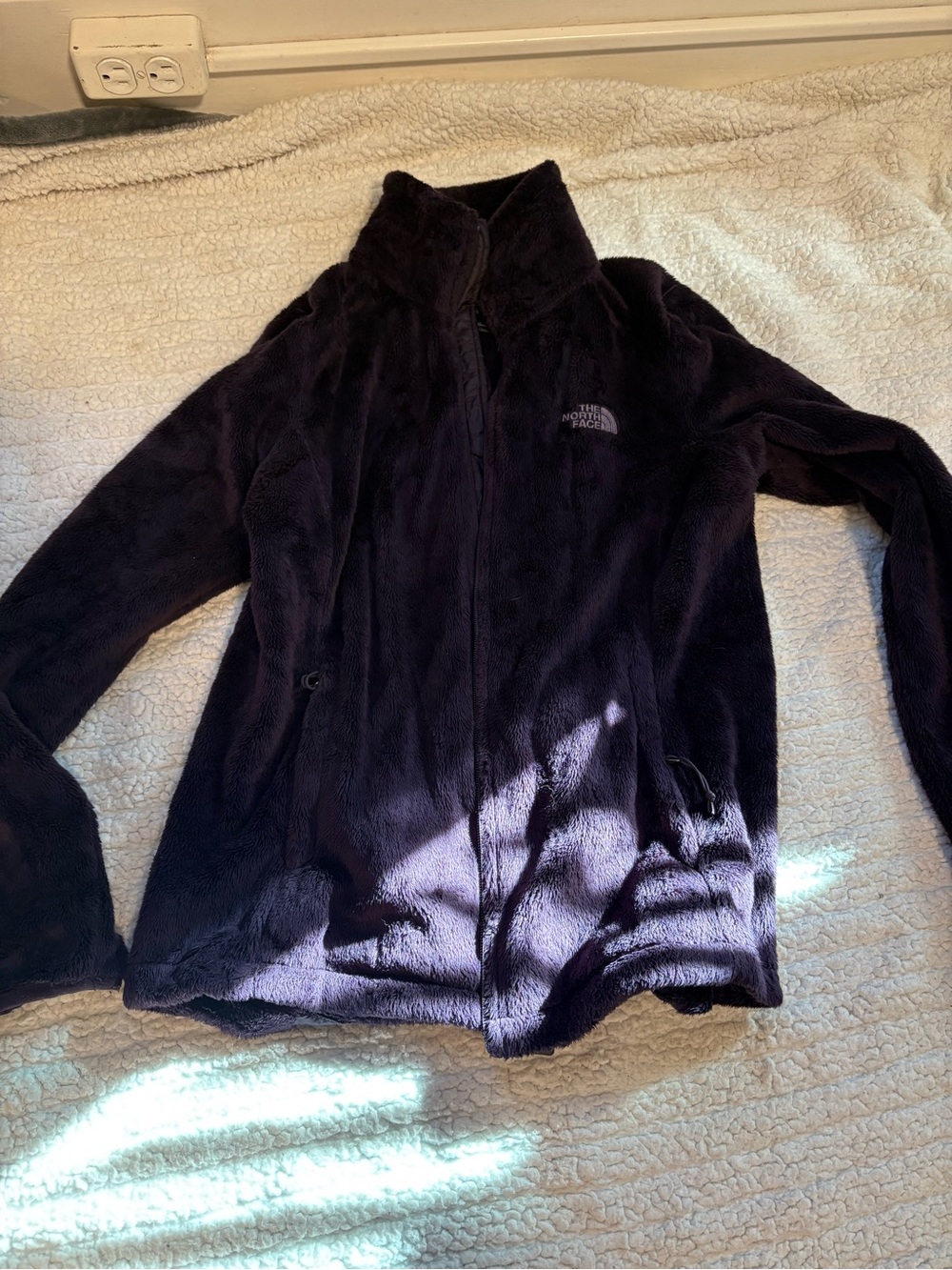 The North Face Women's Dark Purple Plush Fleece Full-Zip Jacket
